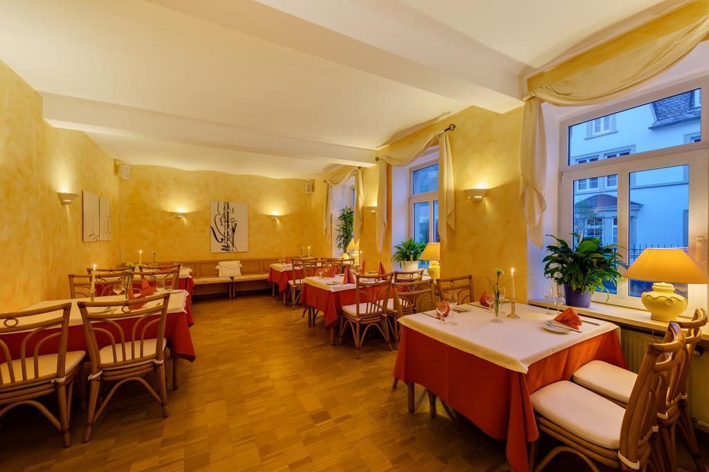 Moselhotel Ludwigs Kowerich ภายนอก รูปภาพ