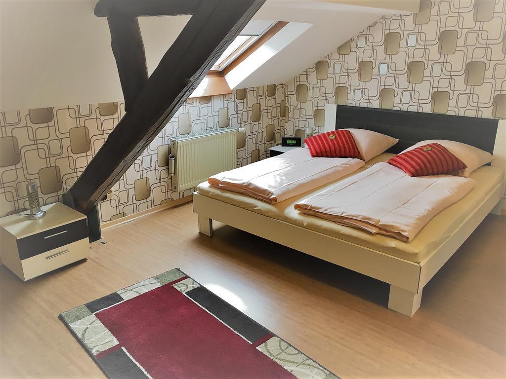 Moselhotel Ludwigs Kowerich ภายนอก รูปภาพ